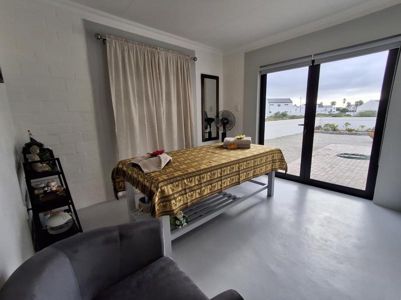 3 Bedroom Property for Sale in Britannia Bay Western Cape